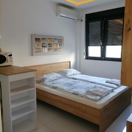 Stojanovic Apartments Nis Exterior photo
